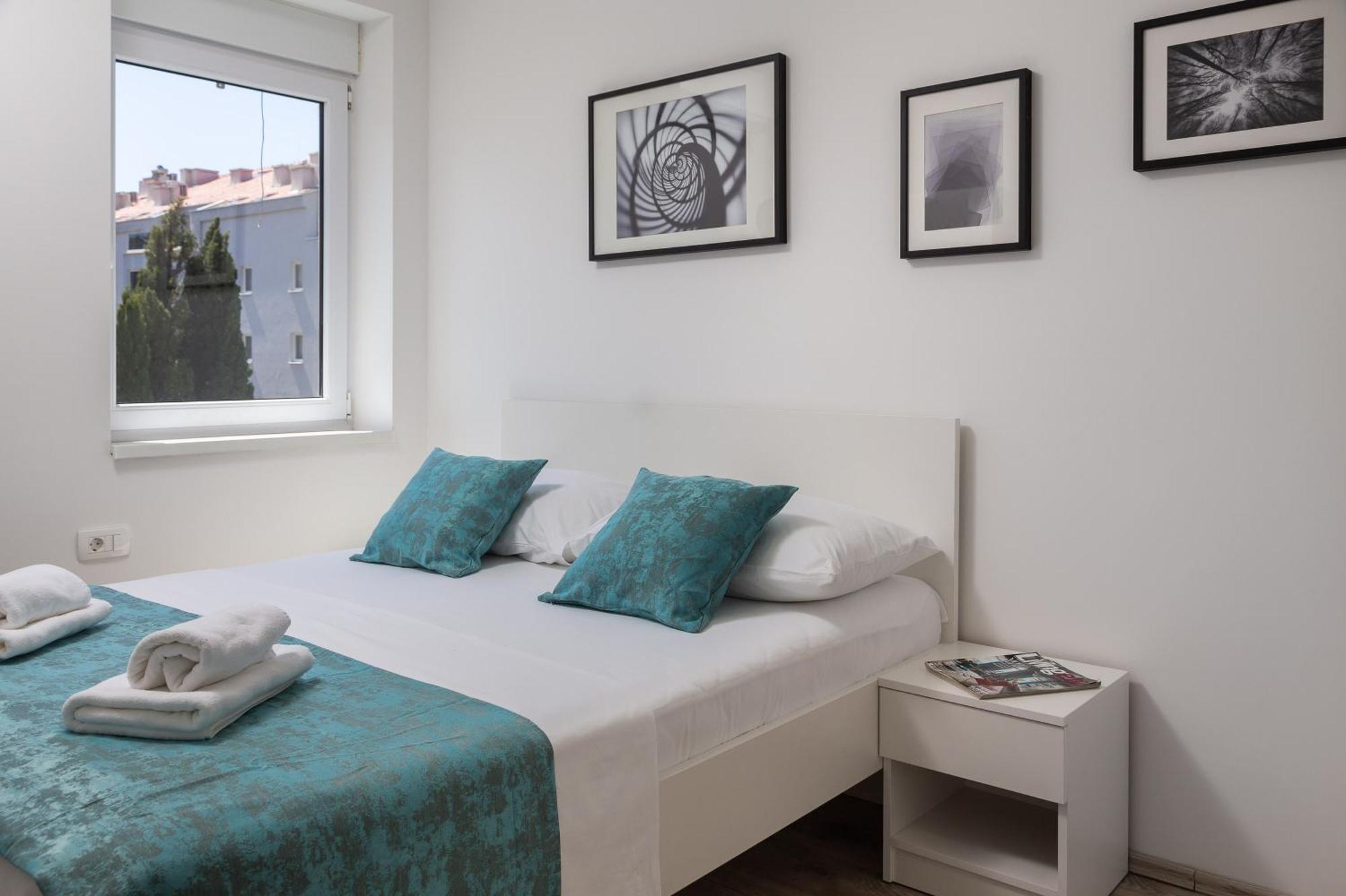 Beachfront Apartments Providenca With Free Parking Макарска Екстериор снимка